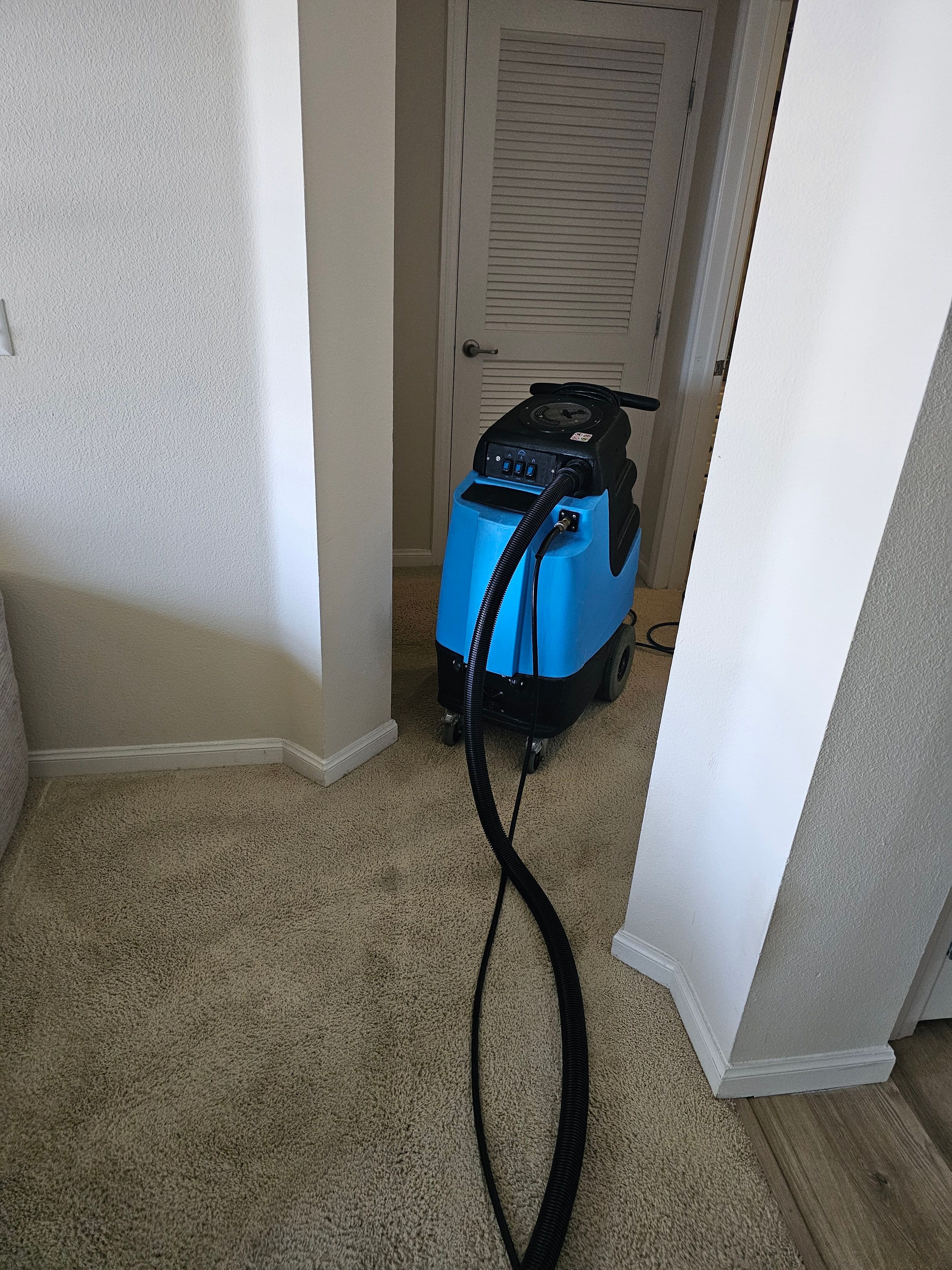 Project Portable Carpet Cleaning for Tight-Access Homes in San Jose image